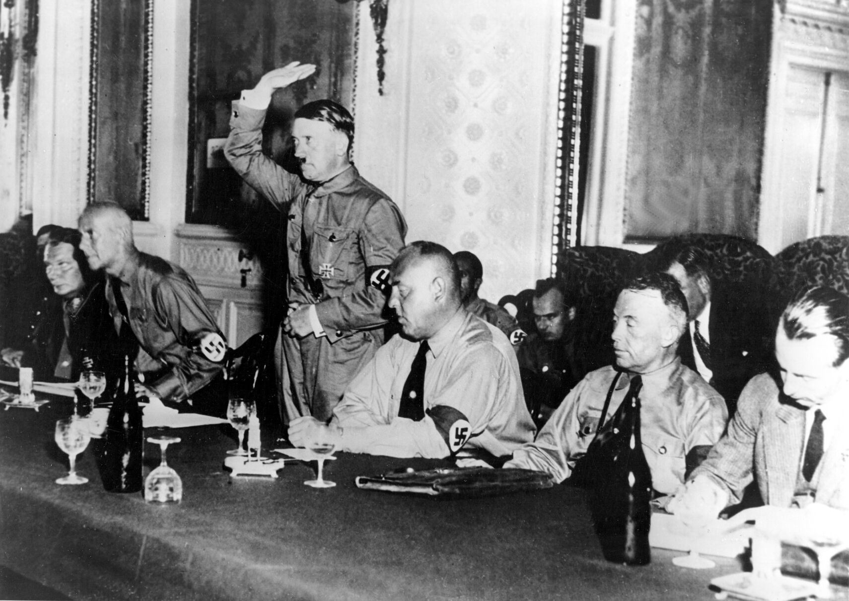 1932: Adolf Hitler